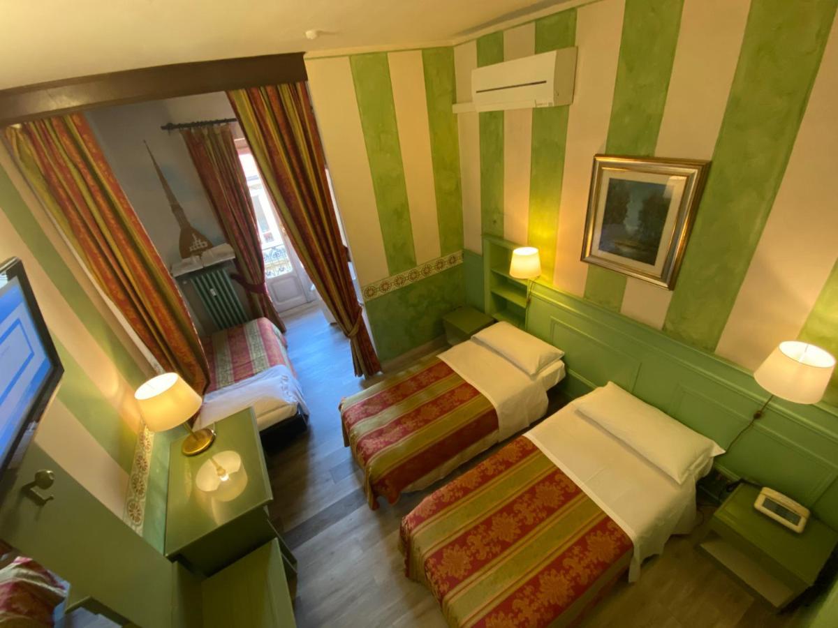 Artua'&solferino 3* Turin